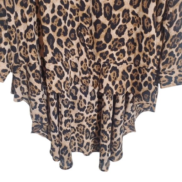 🌺LANE BRYANT Dramatic High-Low Leopard Print Button Down Top Size 26🌺 - Picture 5 of 10